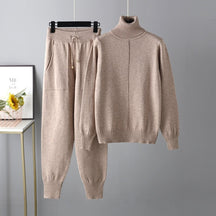 Conjunto de Casaco e Moletom  - Janine