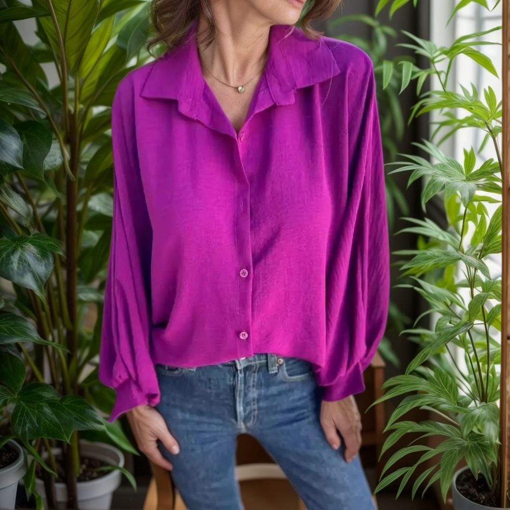 [COMPRE 1 E LEVE 2] Camisa Letizia - em Viscose com Toque Sedoso e Mangas Morcego